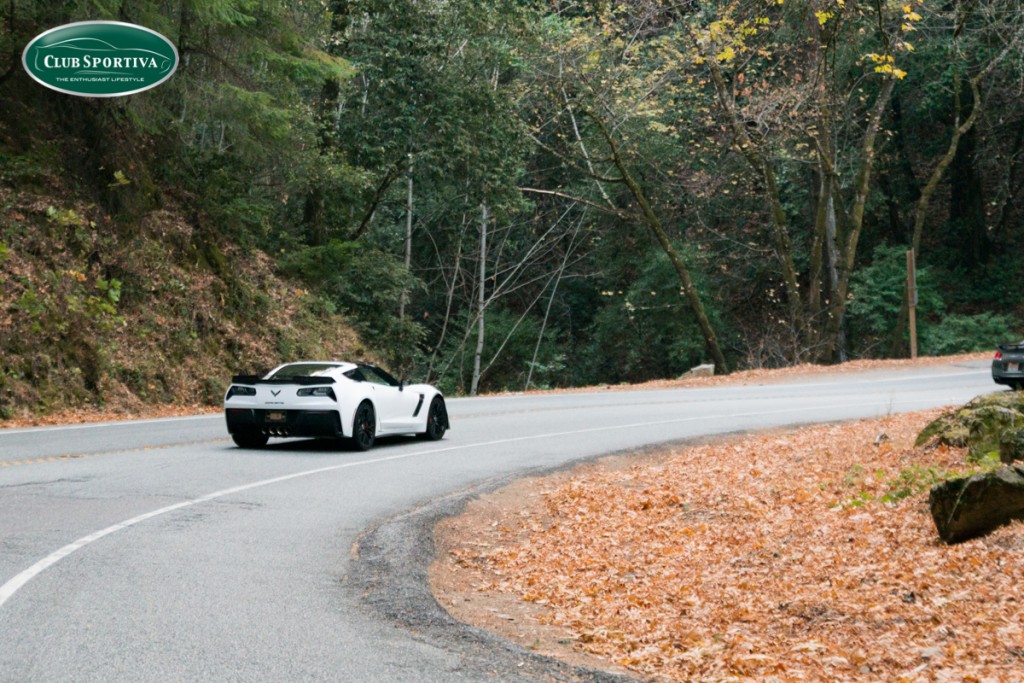 C7 Z06 corvette driving in the mountains