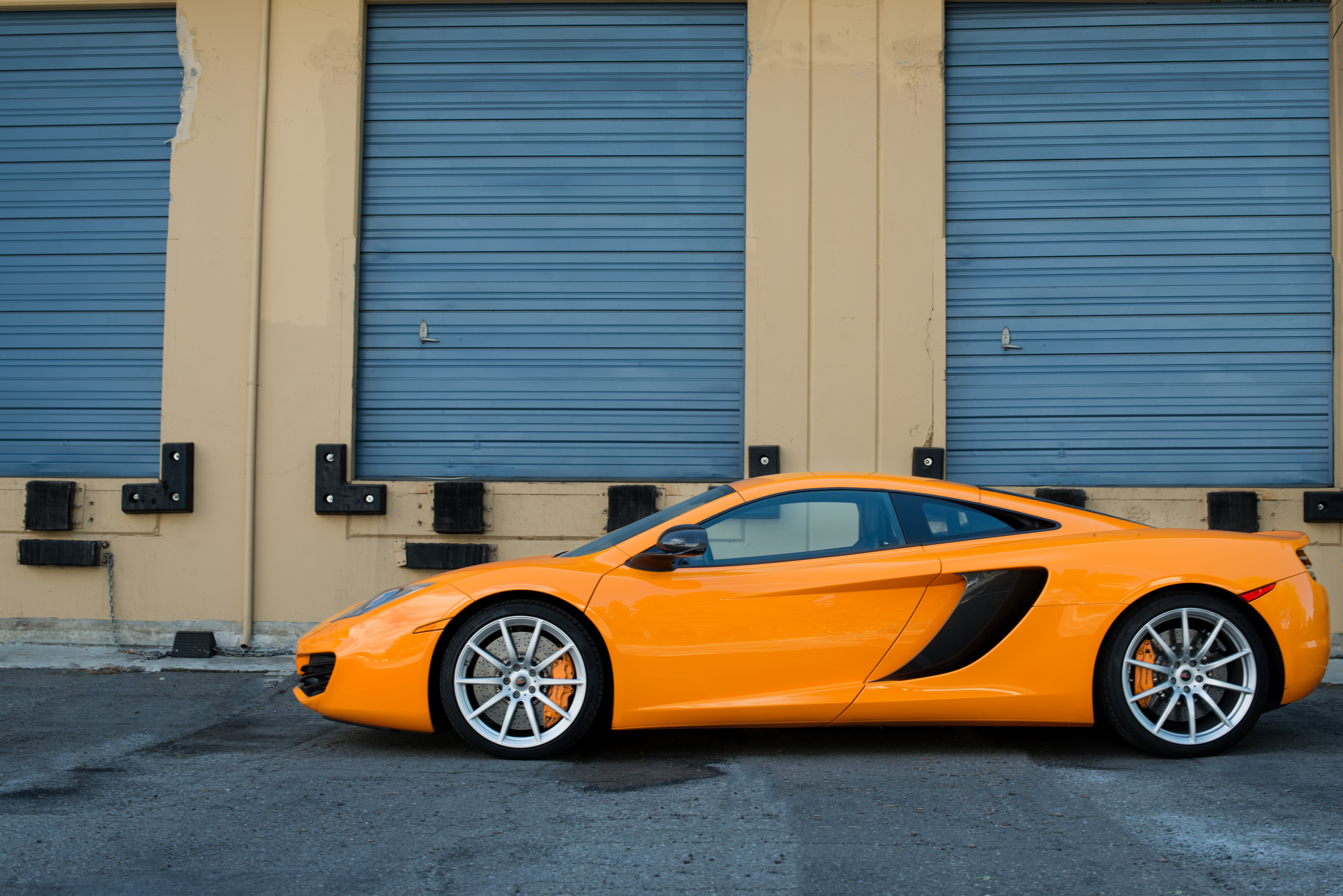 McLaren MP4-12C